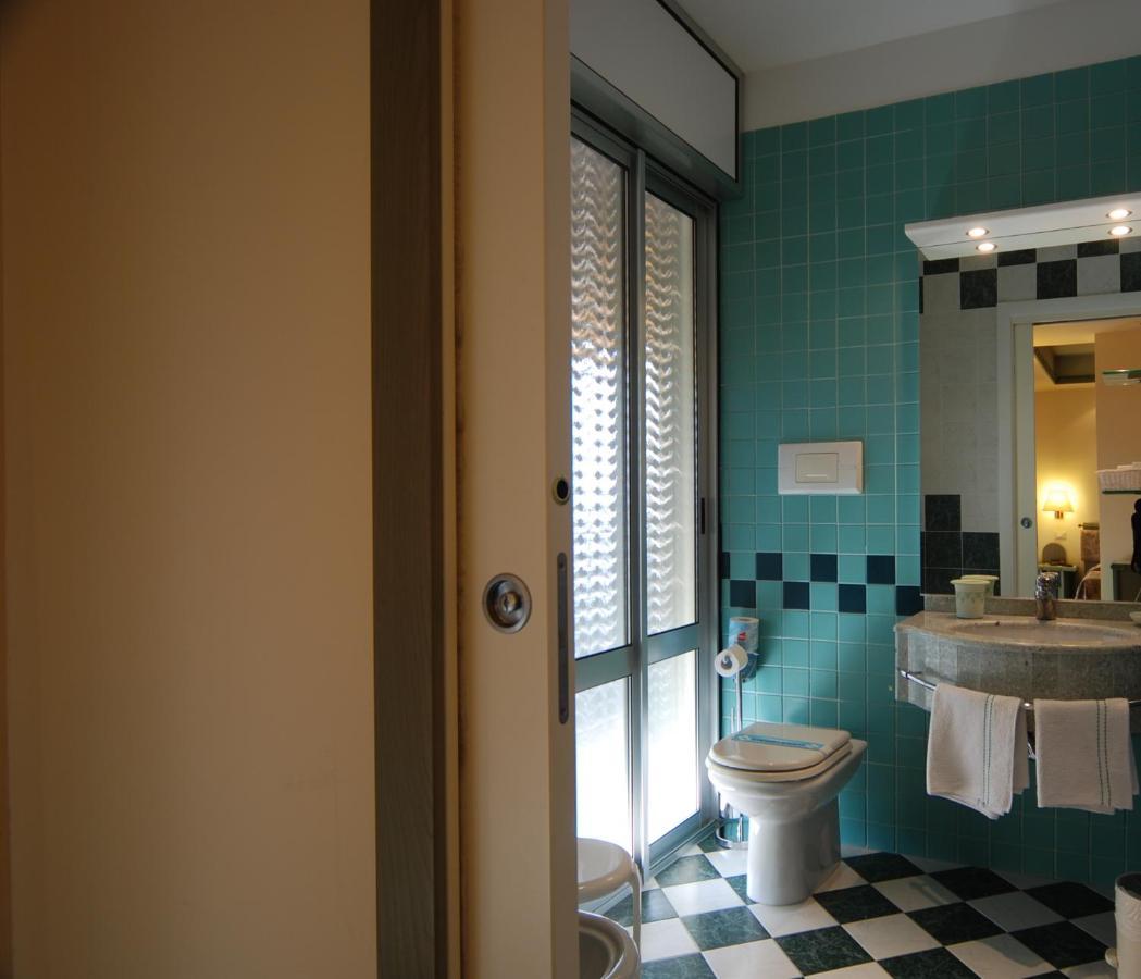 Hotel Montecarlo Jesolo Chambre photo