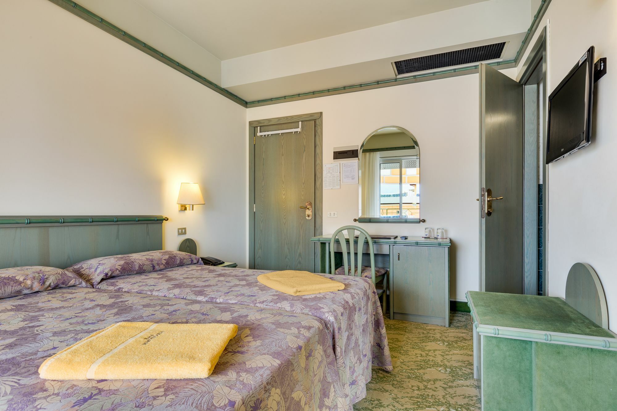 Hotel Montecarlo Jesolo Extérieur photo